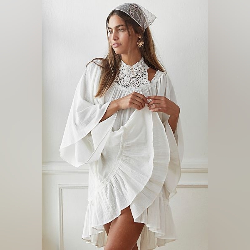 NWT Free People Giving Us Sass Tunic